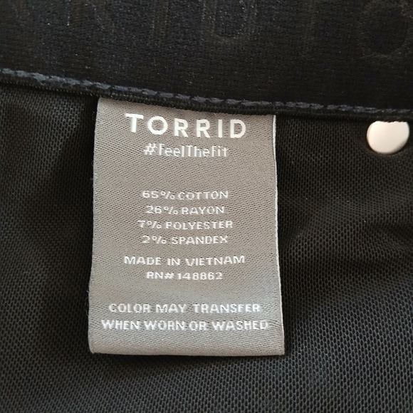 Torrid Bombshell Skinny Premium Stretch High-Rise Button Fly Jeans - Picture 14 of 14